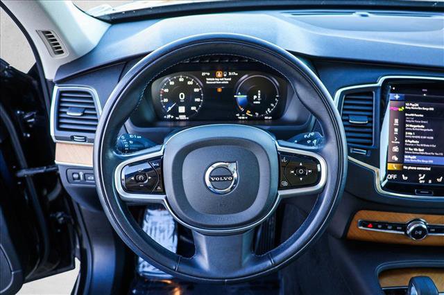 Used 2022 Volvo XC90 T8 Inscription Expression w/ Climate Package image 13