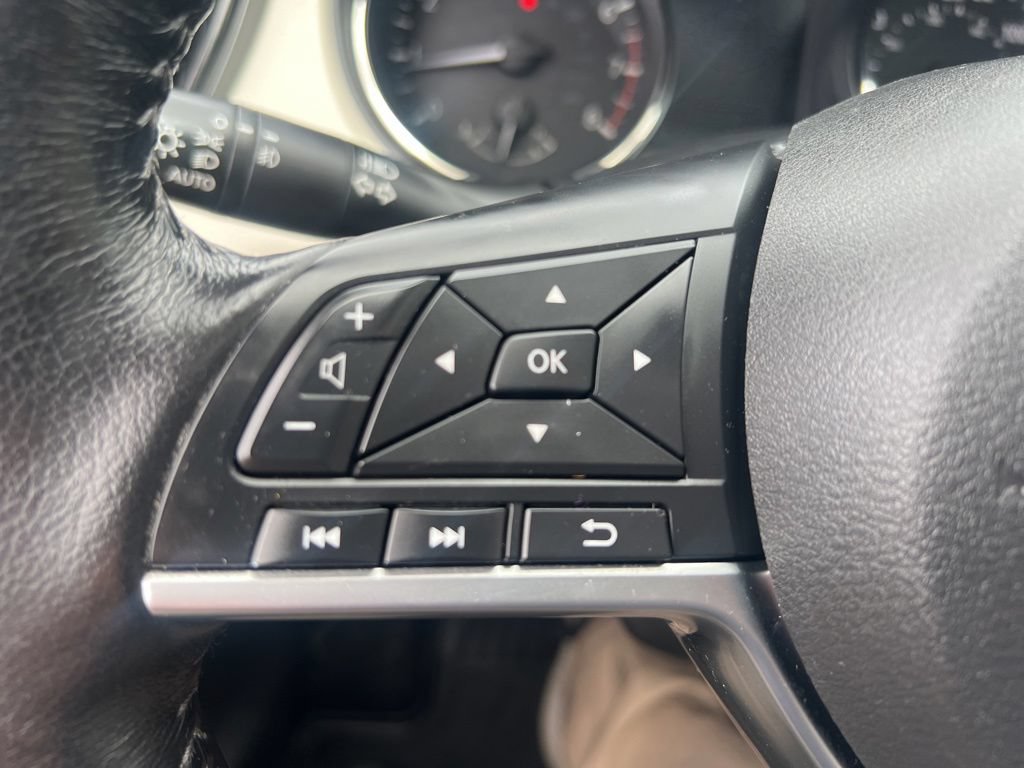 Used 2018 Nissan Rogue Sport SL w/ SL Premium Package AWD/4WD image 55