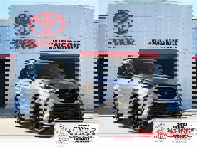 New 2025 Toyota Highlander XSE