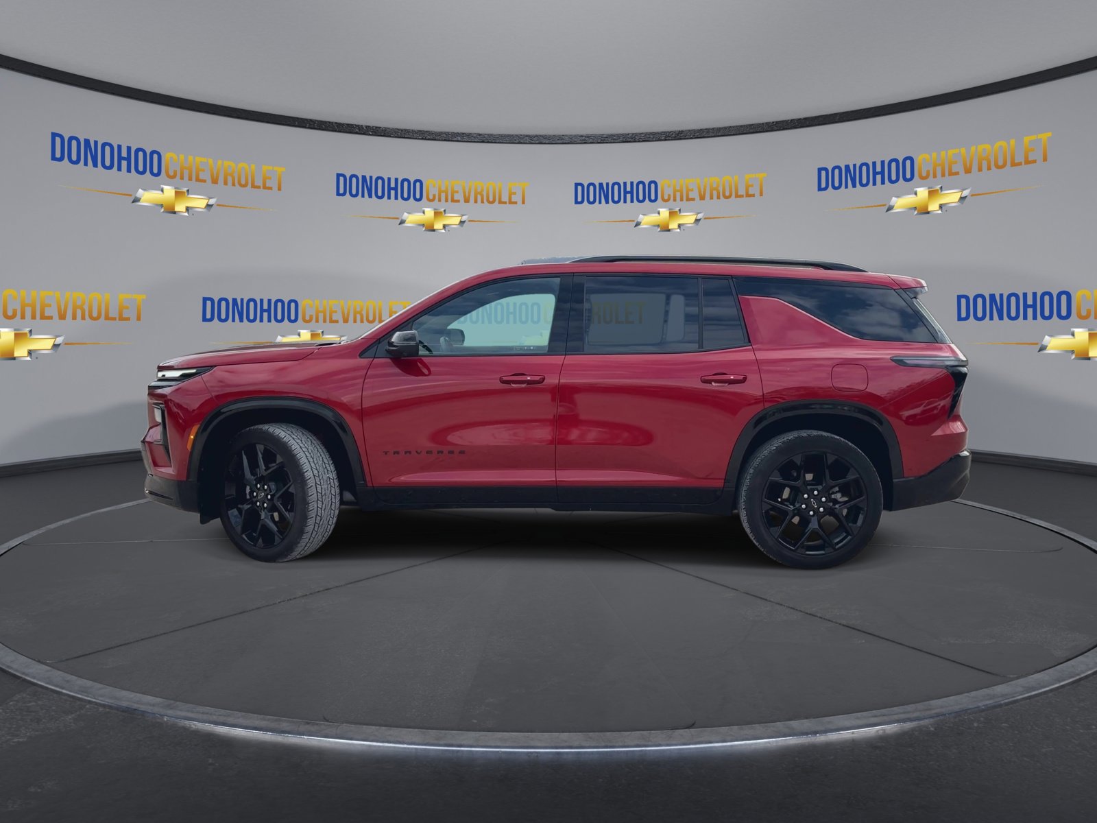 Used 2024 Chevrolet Traverse RS image 8
