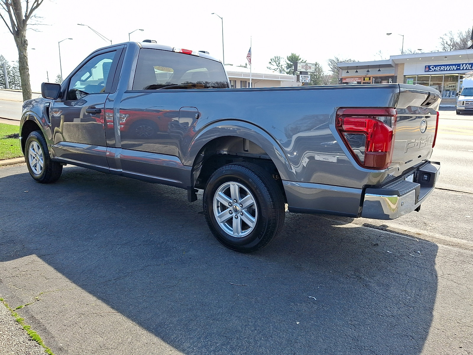 Used 2025 Ford F150 XL w/ Equipment Group 103A High image 4