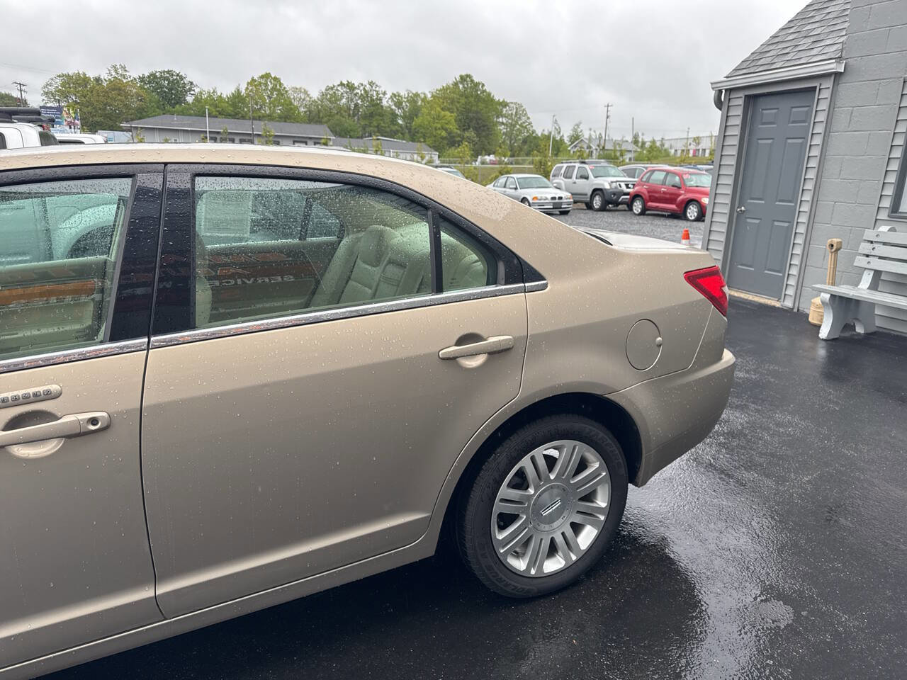 Used 2006 Lincoln Zephyr image 5