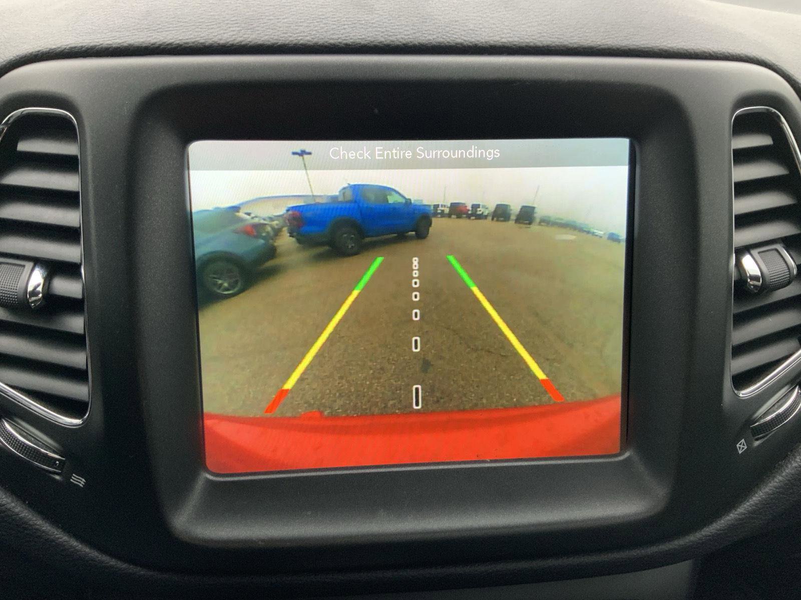 Used 2018 Jeep Compass Trailhawk w/ Navigation Group image 40