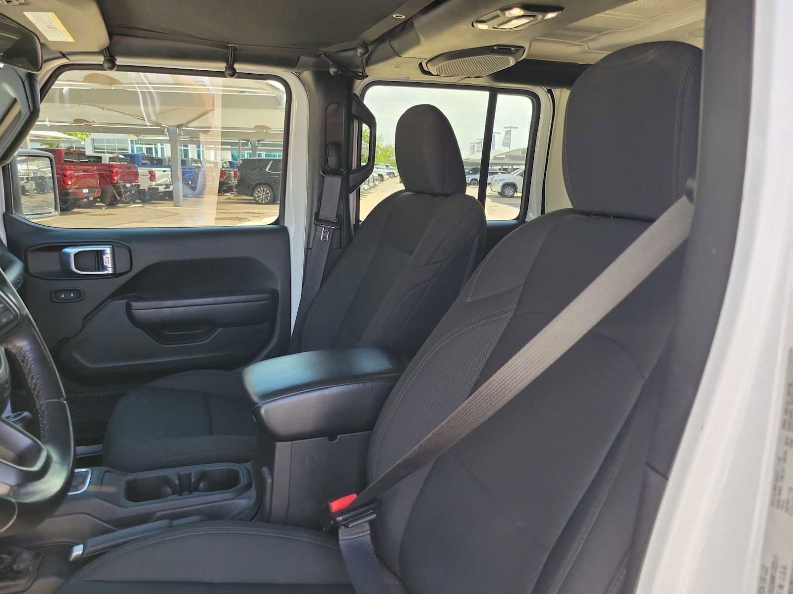 Used 2022 Jeep Wrangler Unlimited Sport AWD/4WD image 15