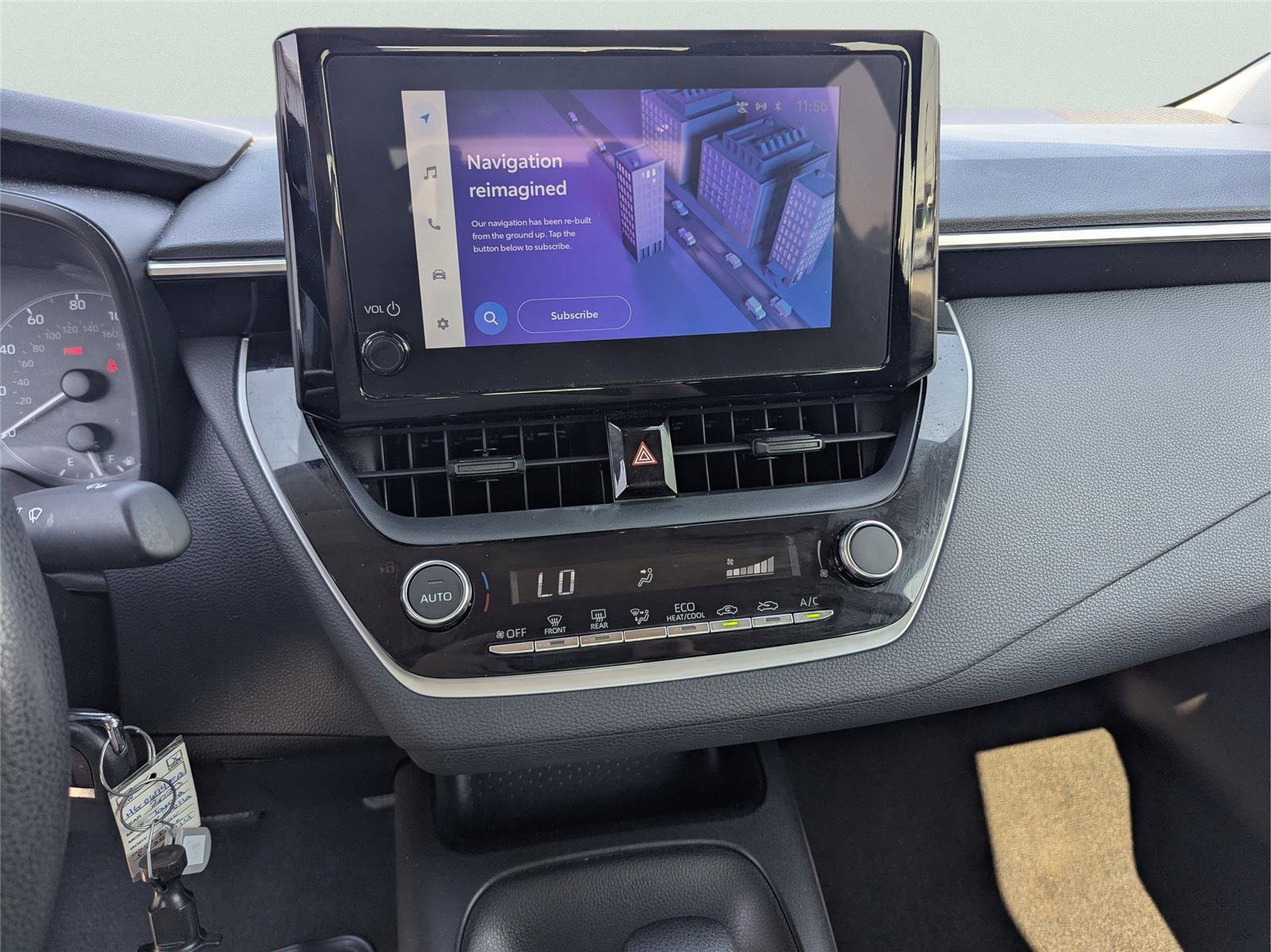 Used 2023 Toyota Corolla LE image 23