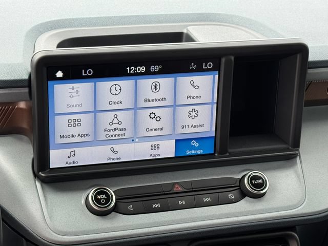 Used 2022 Ford Maverick Lariat w/ Equipment Group 500A Standard AWD/4WD image 18