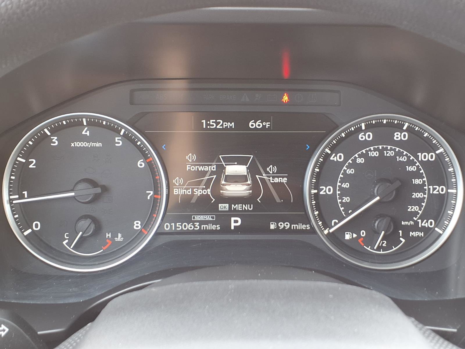 Used 2024 Mitsubishi Outlander ES image 16