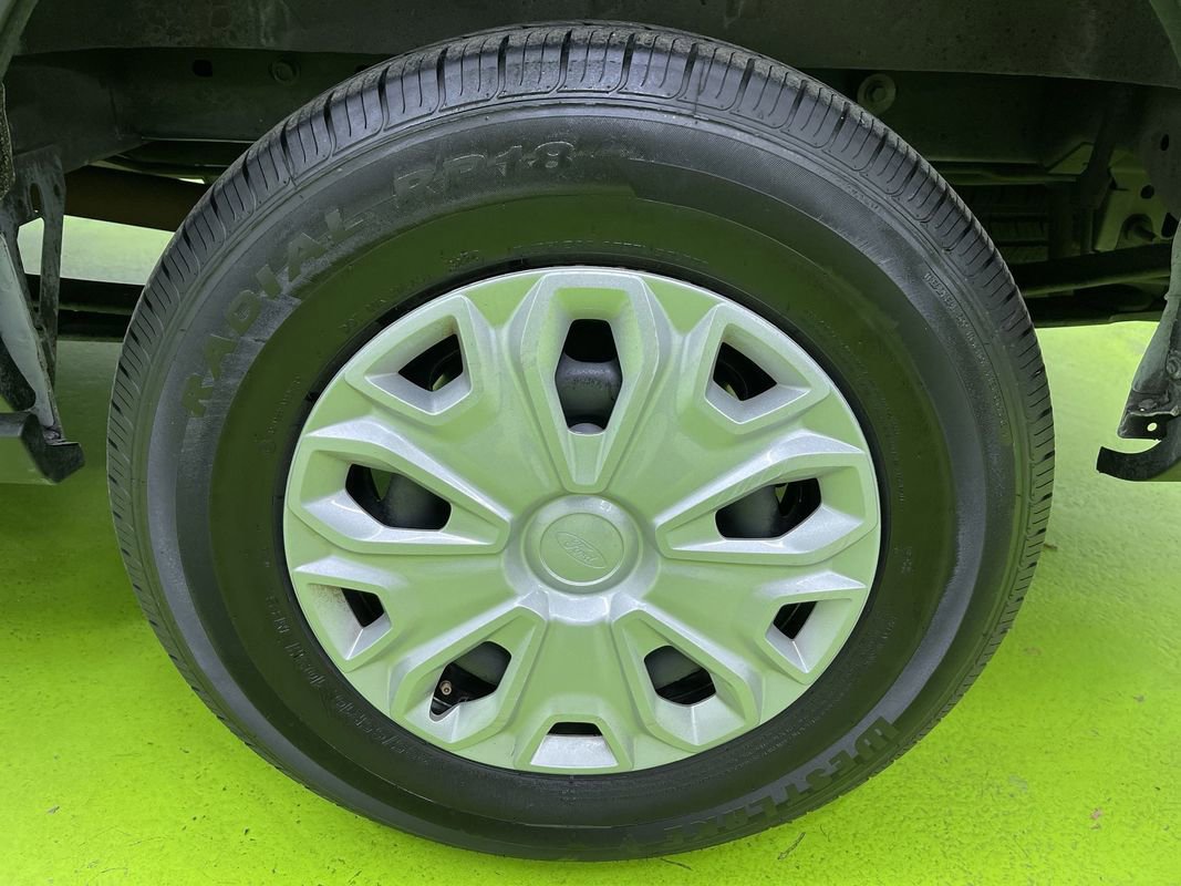 Used 2023 Ford Transit 350 XLT image 15