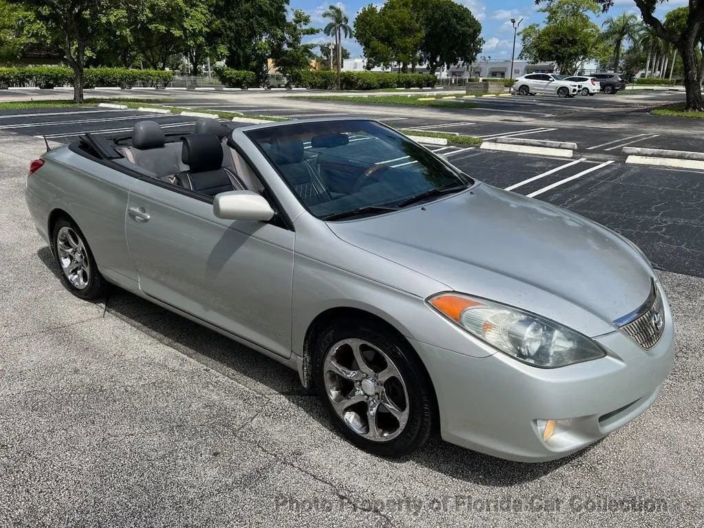 Used 2006 Toyota Solara SLE image 2
