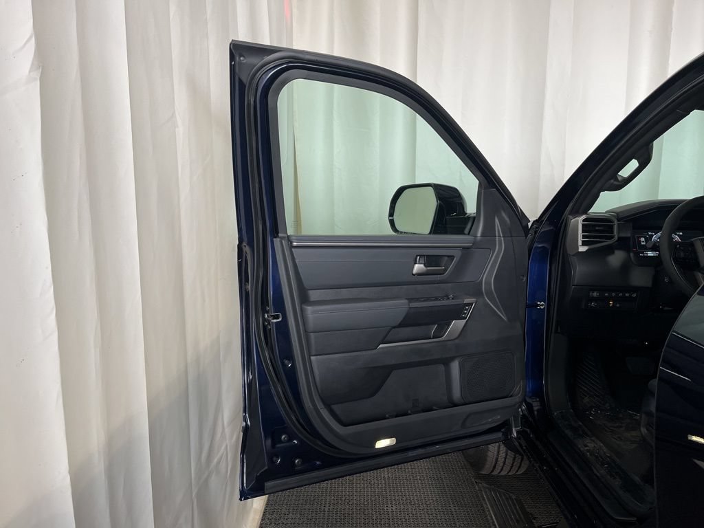 New 2026 Toyota Tundra Platinum AWD/4WD image 18