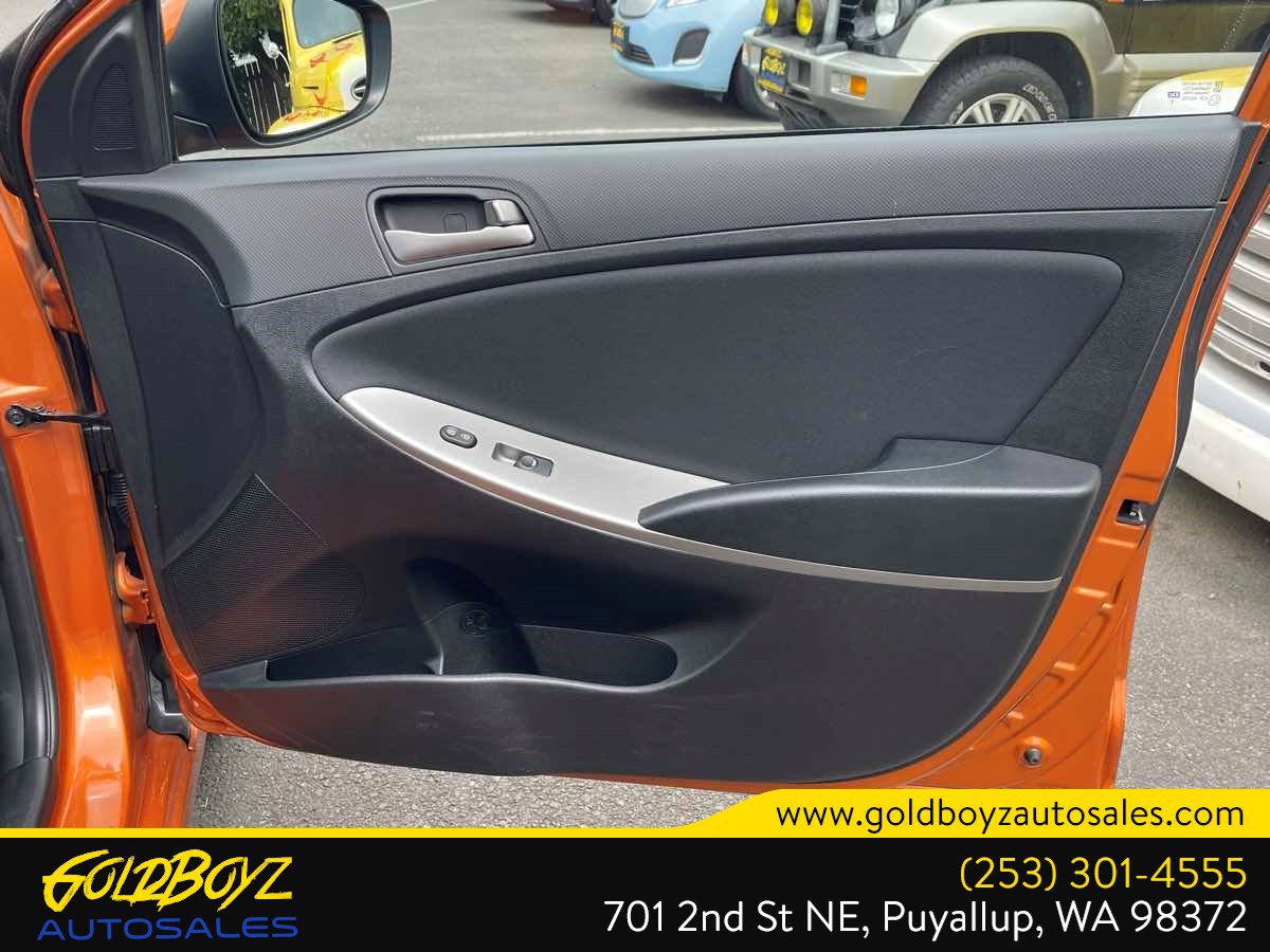 Used 2016 Hyundai Accent SE FWD image 30