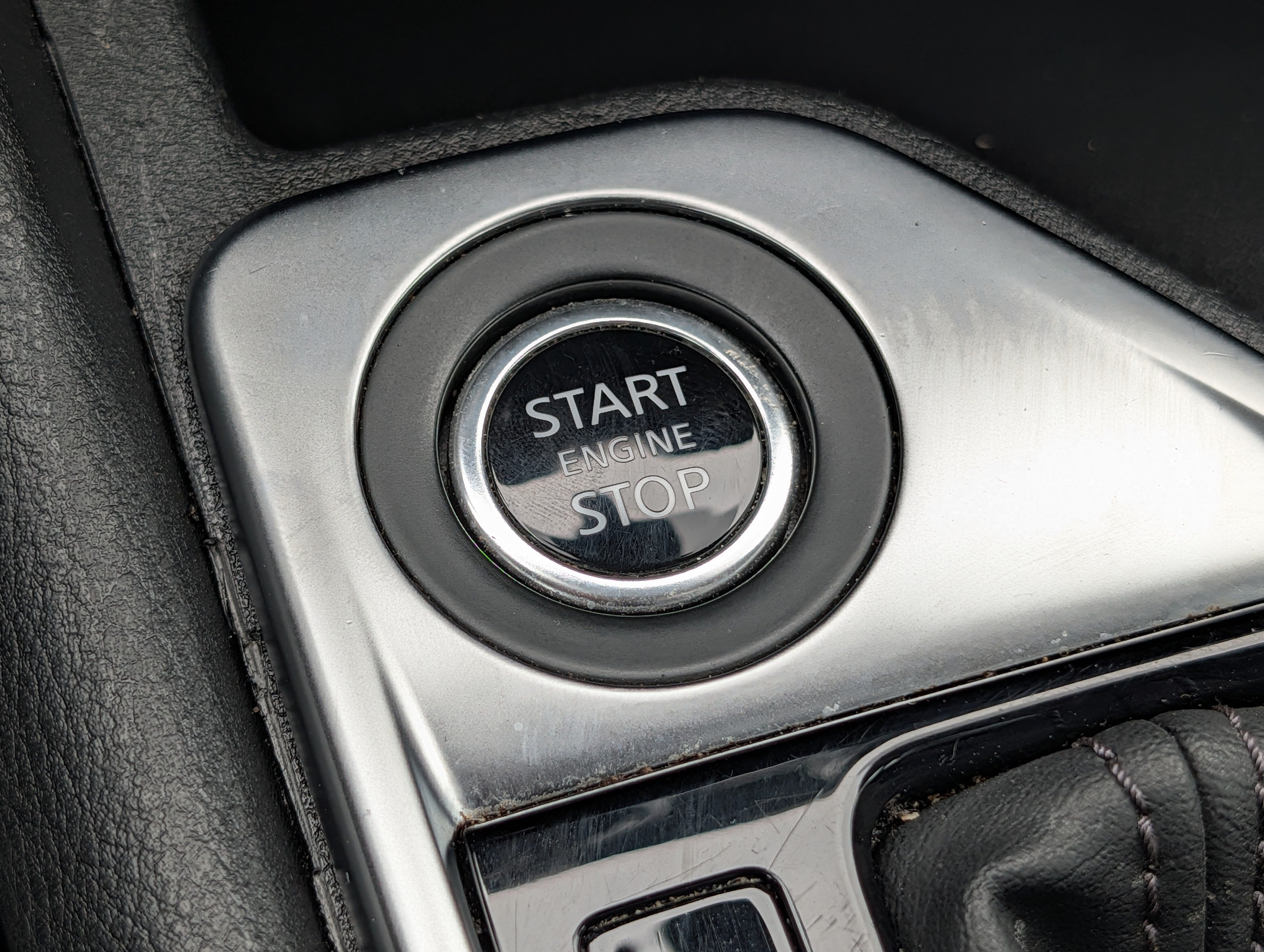 Used 2024 Nissan Sentra SV FWD image 29