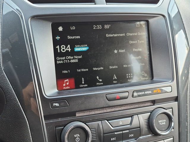 Used 2018 Ford Explorer XLT w/ Equipment Group 202A AWD/4WD image 11