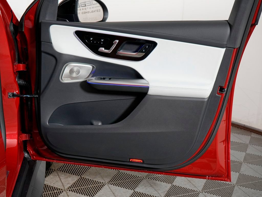 Certified 2026 Mercedes-Benz GLC 300 4MATIC image 30