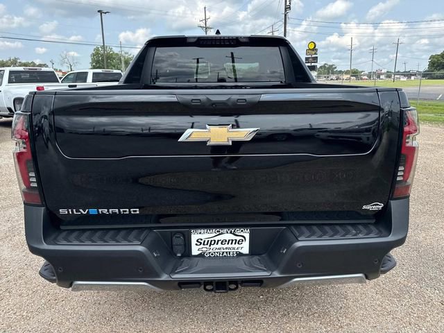 New 2025 Chevrolet Silverado EV LT image 5