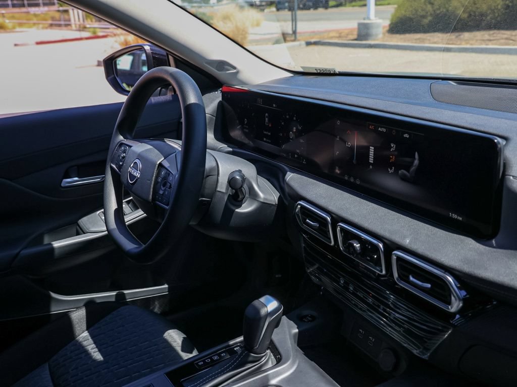 New 2026 Nissan Sentra SV FWD image 19