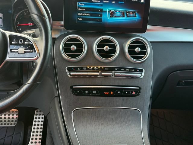 Used 2021 Mercedes-Benz GLC 300 4MATIC Coupe image 16