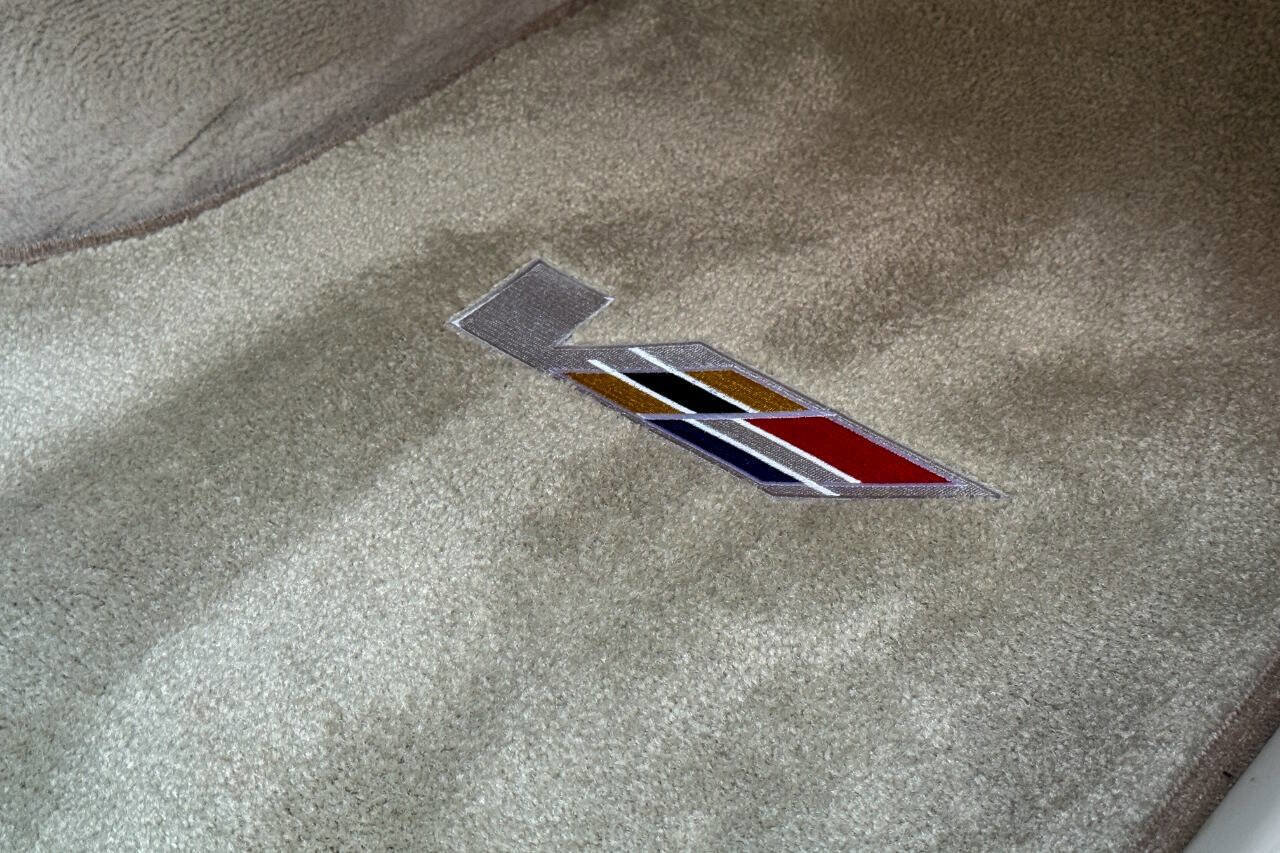 Used 2006 Cadillac XLR V image 20