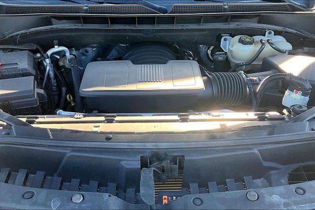 Used 2022 GMC Yukon XL AT4 w/ AT4 Premium Plus Package AWD/4WD image 31