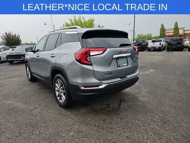 Used 2024 GMC Terrain SLT FWD image 16