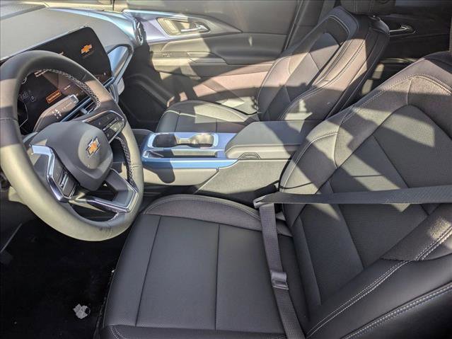 New 2026 Chevrolet Equinox EV LT image 3