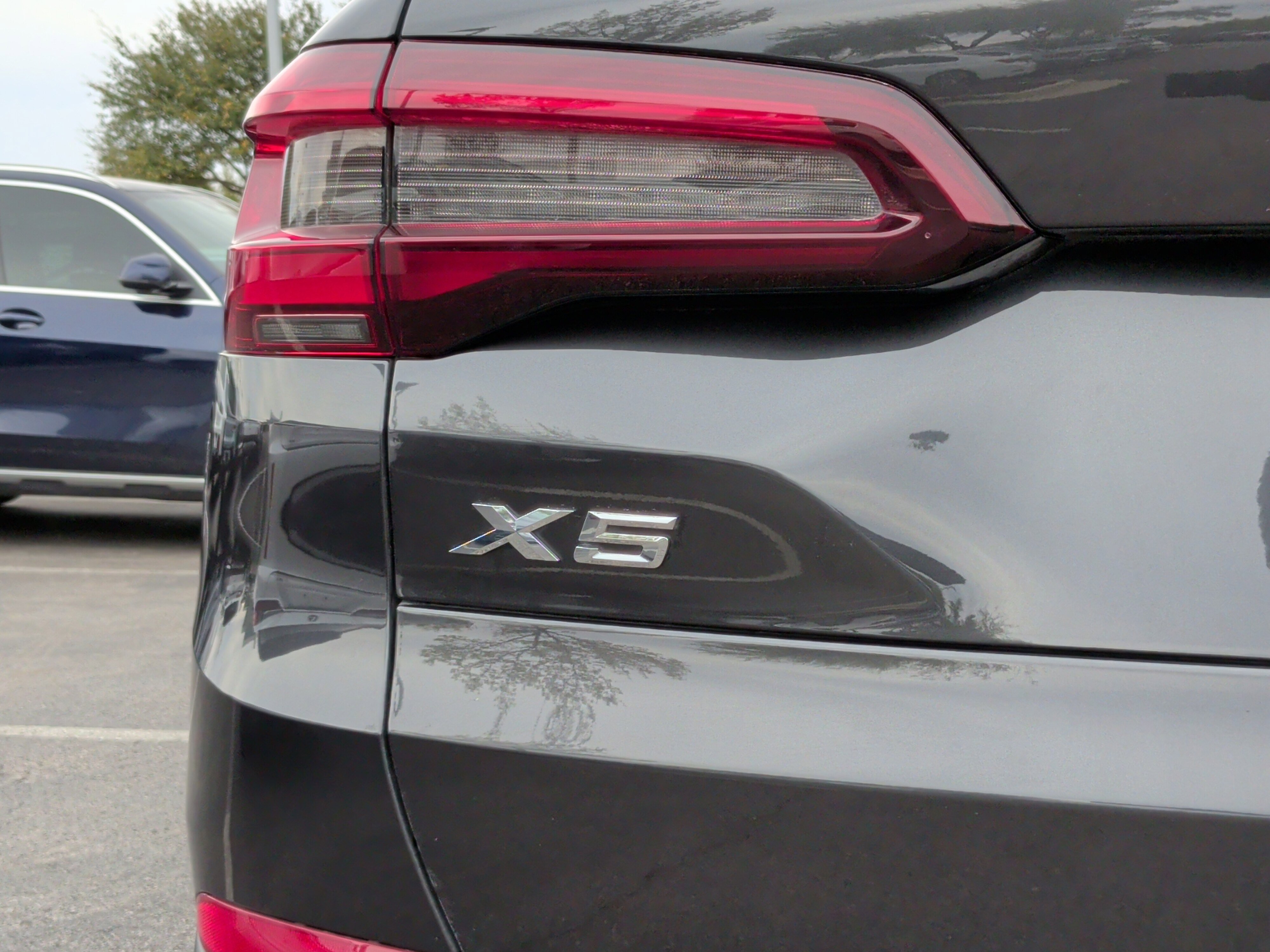 Certified 2023 BMW X5 xDrive40i image 11