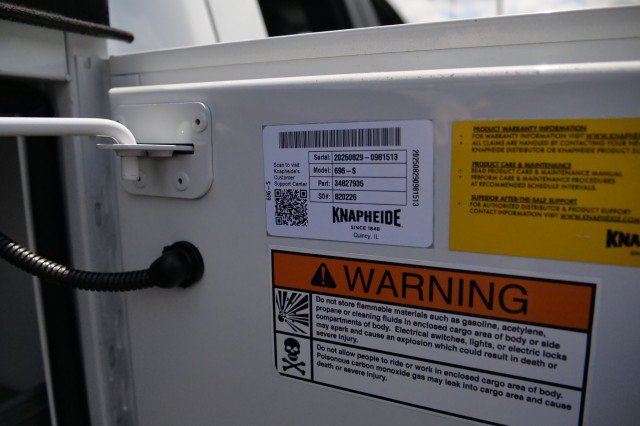 Used 2025 Ford F250 XL RWD image 29