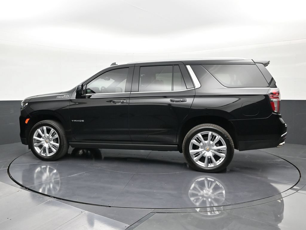 Used 2024 Chevrolet Tahoe High Country w/ Premium Package AWD/4WD image 2