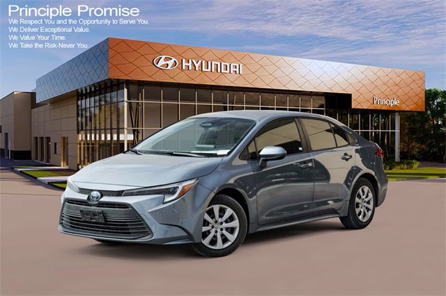 Used 2024 Toyota Corolla LE