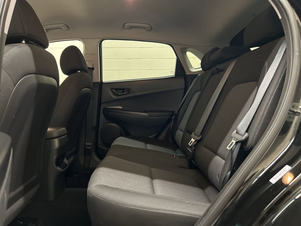 Used 2023 Hyundai Kona SEL AWD/4WD image 8