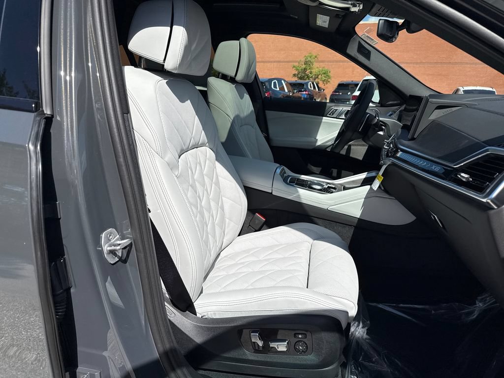 New 2027 BMW X6 xDrive40i w/ Climate Comfort Package AWD/4WD image 30