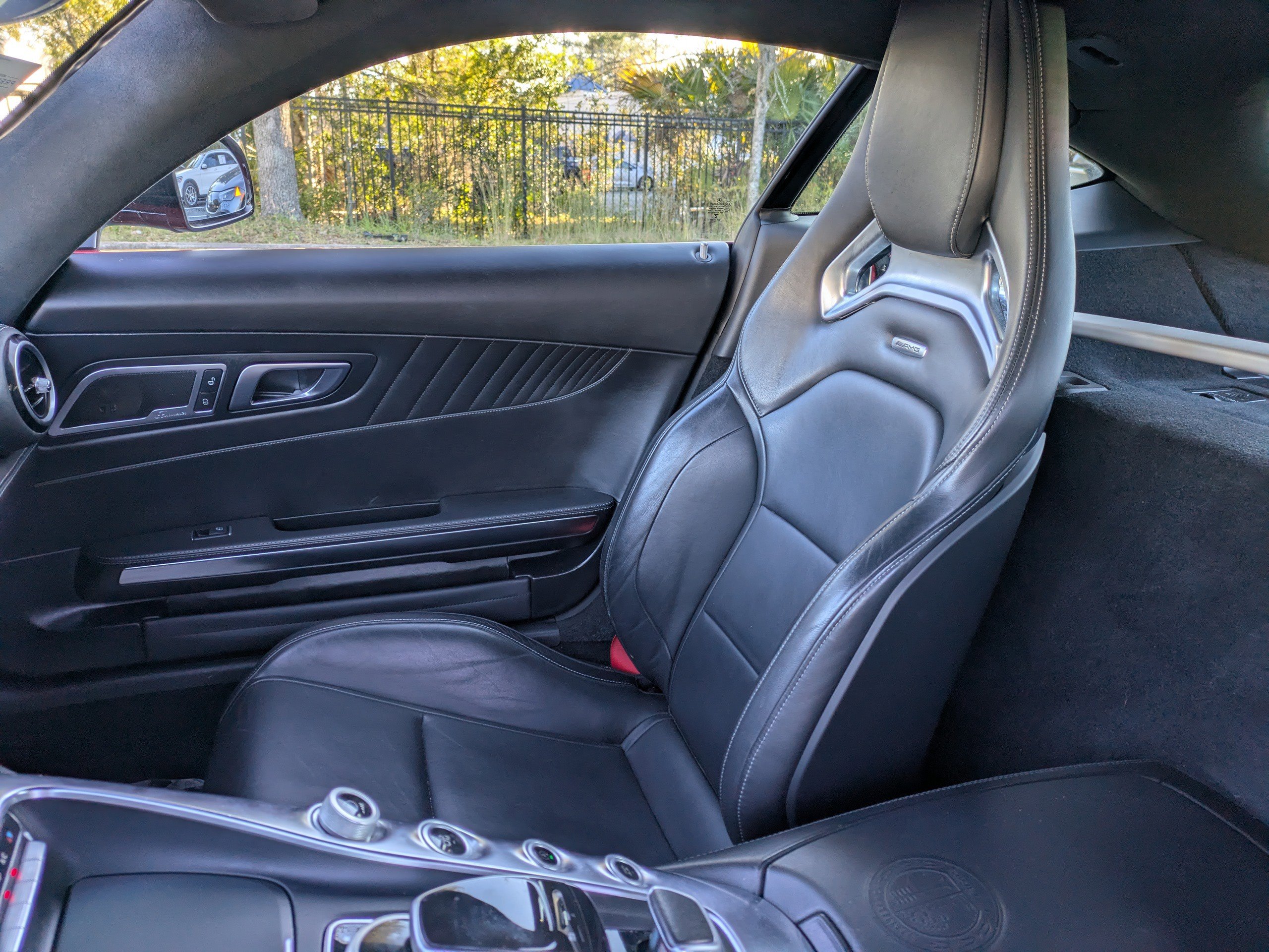 Used 2016 Mercedes-Benz AMG GT S w/ Exclusive Interior Package image 17