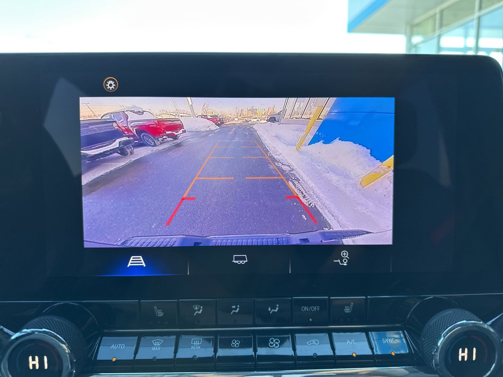 Used 2023 Chevrolet Colorado Z71 w/ Z71 Convenience Package 2 image 23