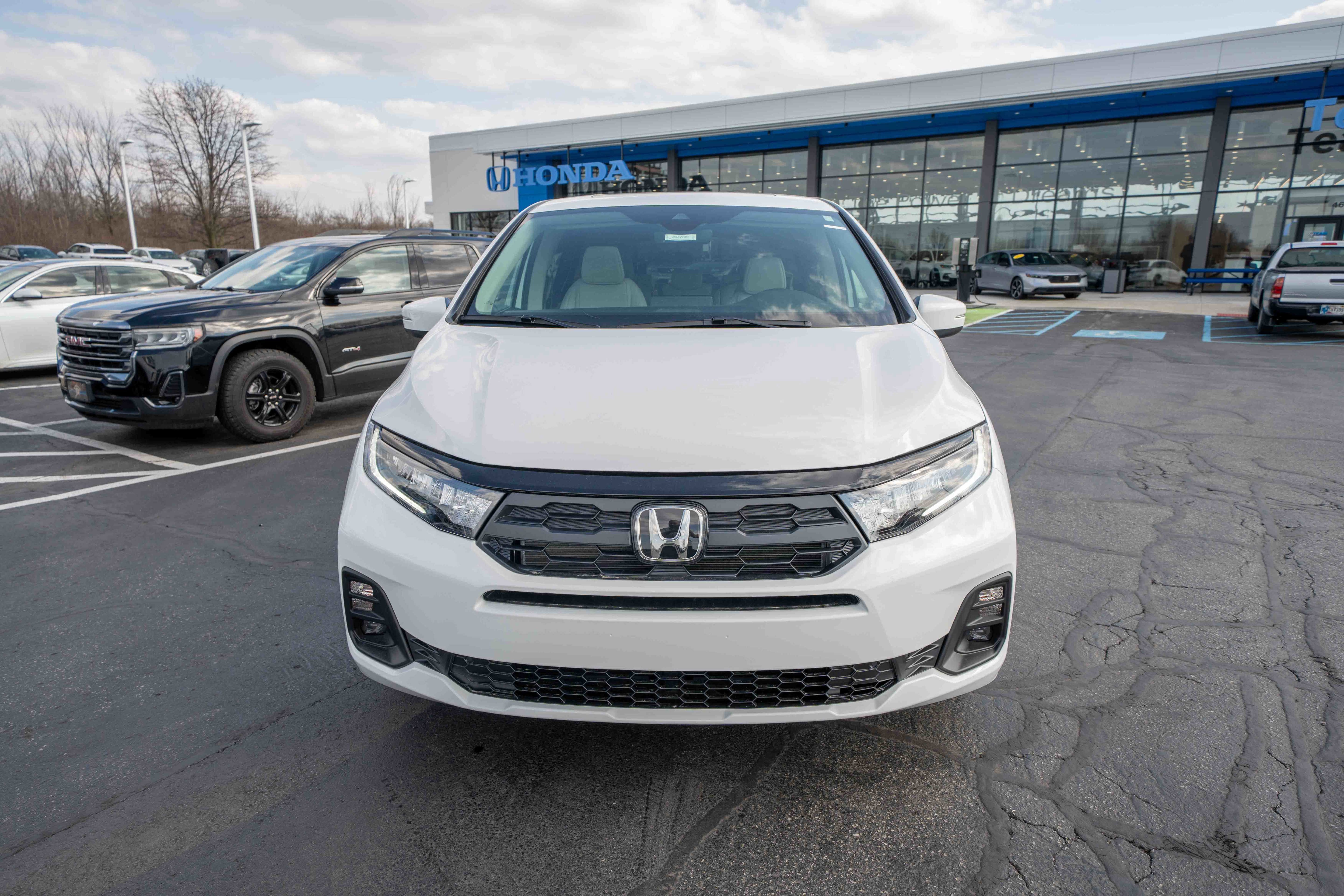 New 2026 Honda Odyssey EX-L image 2