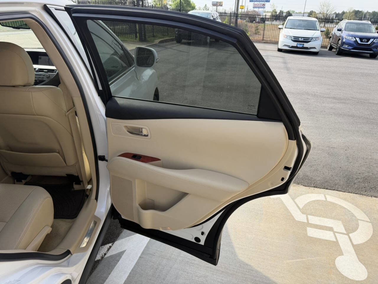 Used 2012 Lexus RX 350 AWD w/ Premium Pkg image 12