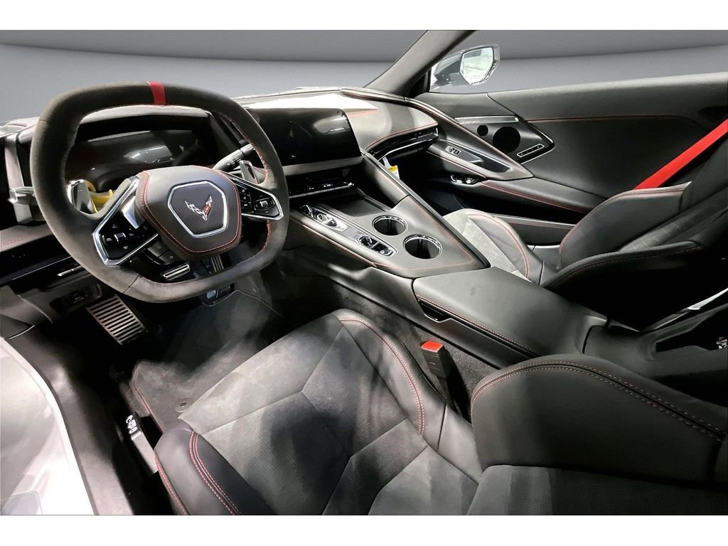 New 2026 Chevrolet Corvette 2LT w/ Stealth Interior Trim Package image 6