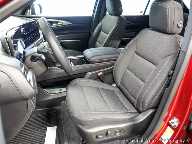 New 2026 Chevrolet Traverse LT w/ LPO, Floor Liner Package FWD image 9