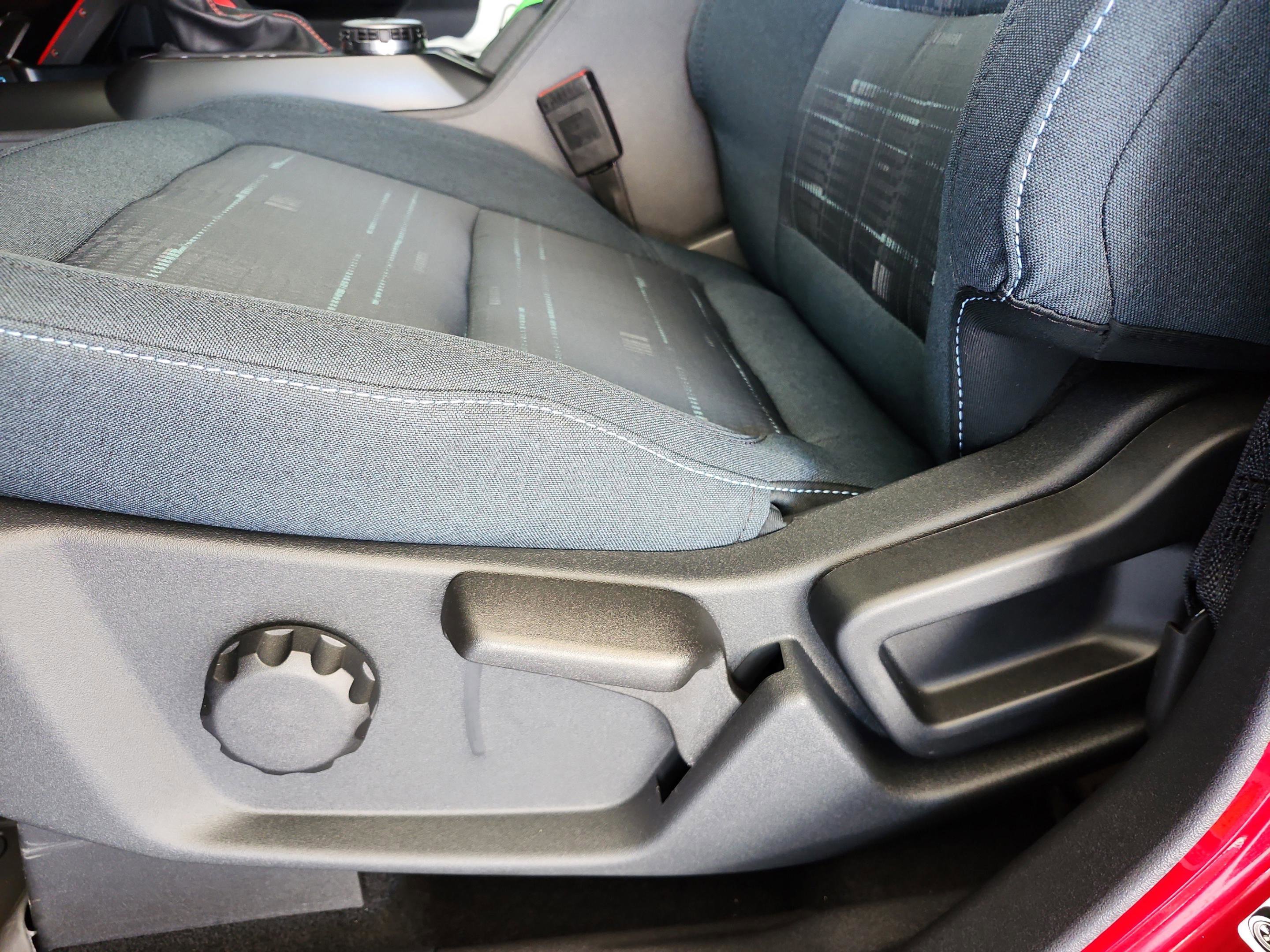 New 2025 Ford Bronco Heritage Edition image 15