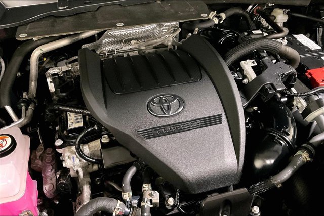 Certified 2025 Toyota Grand Highlander AWD image 33