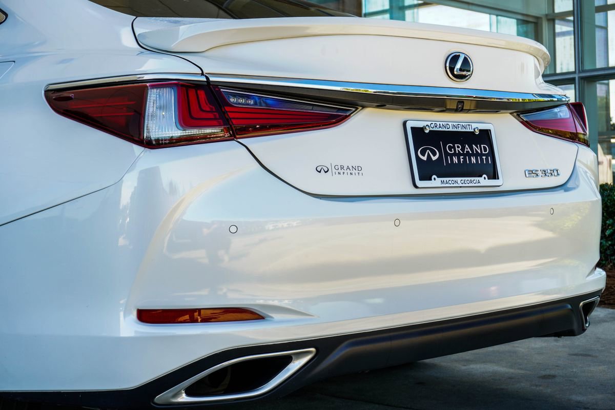 Used 2021 Lexus ES 350 Ultra Luxury w/ Accessory Package image 13