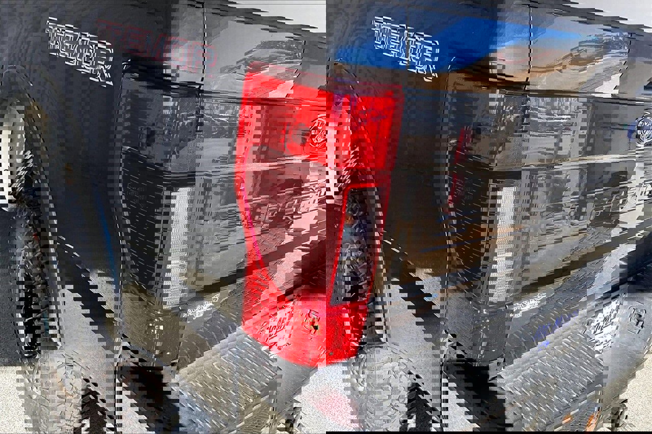 Used 2020 Ford F250 Lariat w/ Tremor Off-Road Package image 12