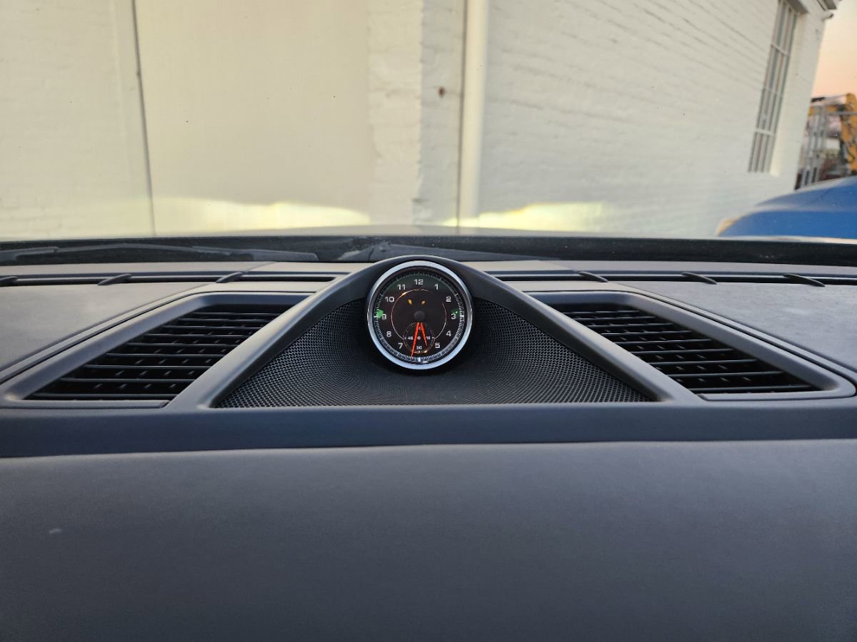 Used 2014 Porsche Panamera 4 image 24