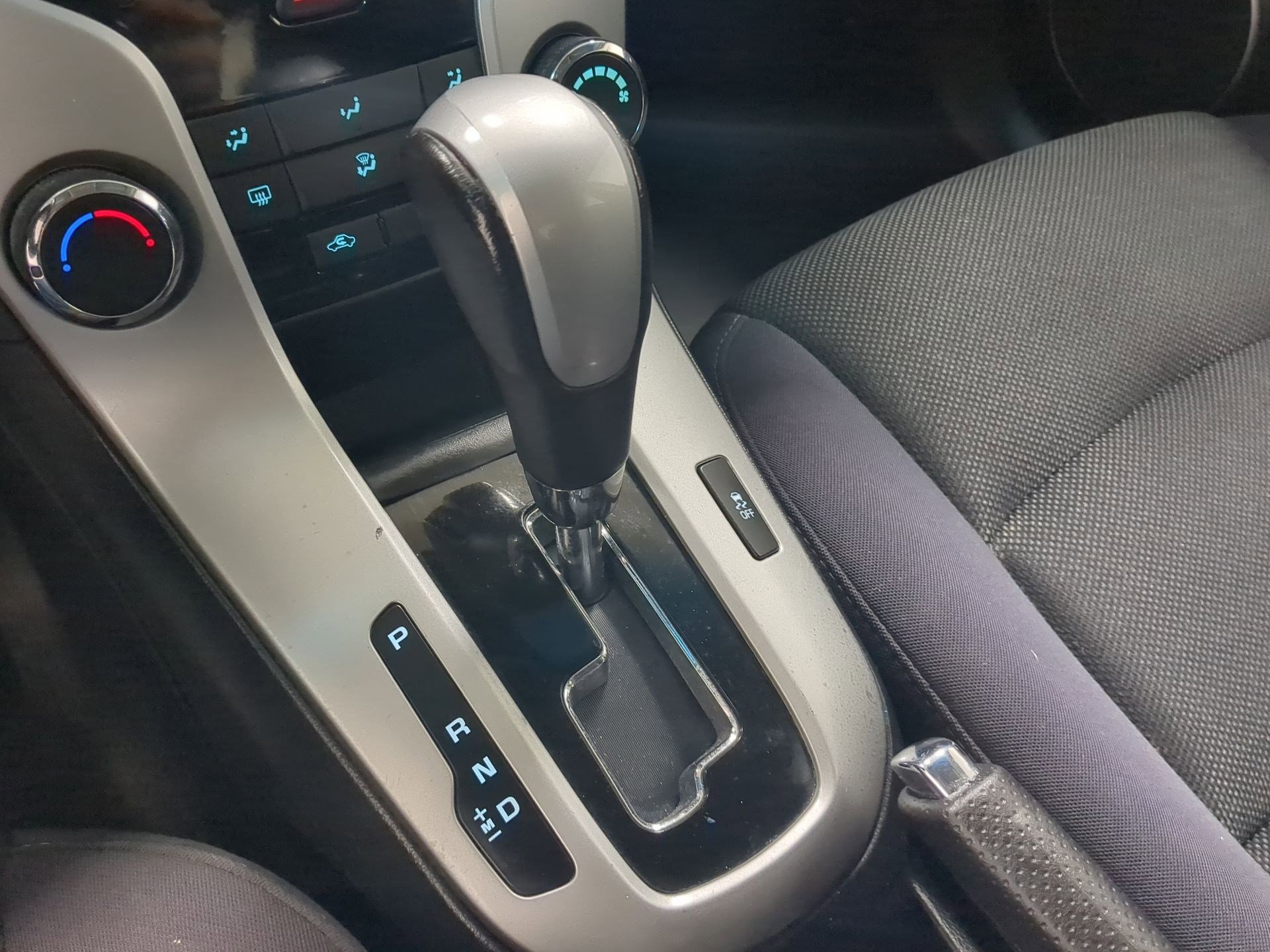 Used 2013 Chevrolet Cruze Eco image 14