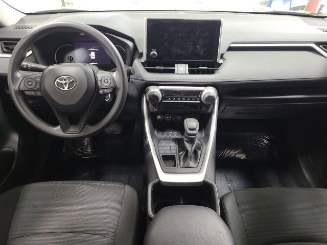 Used 2024 Toyota RAV4 LE AWD/4WD image 2