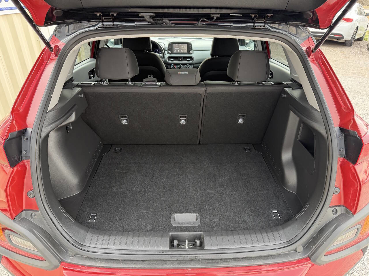 Used 2021 Hyundai Kona SEL FWD image 6