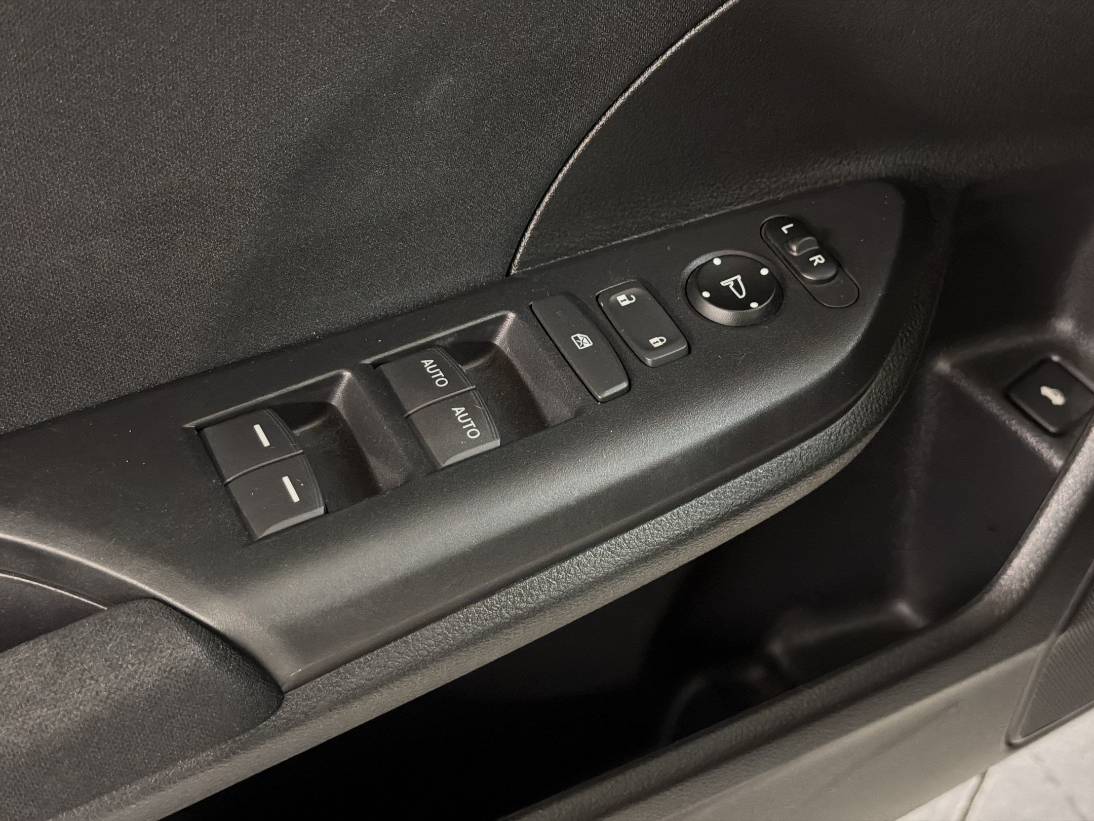 Certified 2018 Honda Civic EX image 13