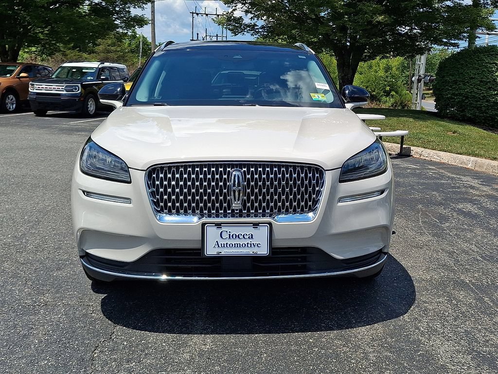 Certified 2021 Lincoln Corsair AWD w/ Premium Package image 5