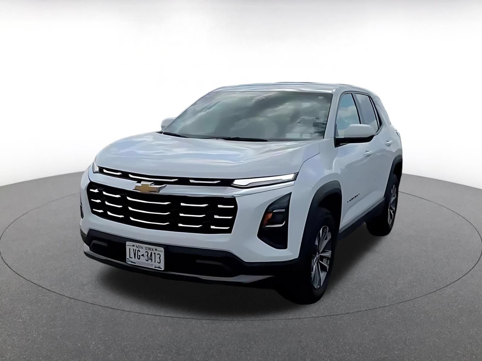 Used 2025 Chevrolet Equinox LT FWD image 6