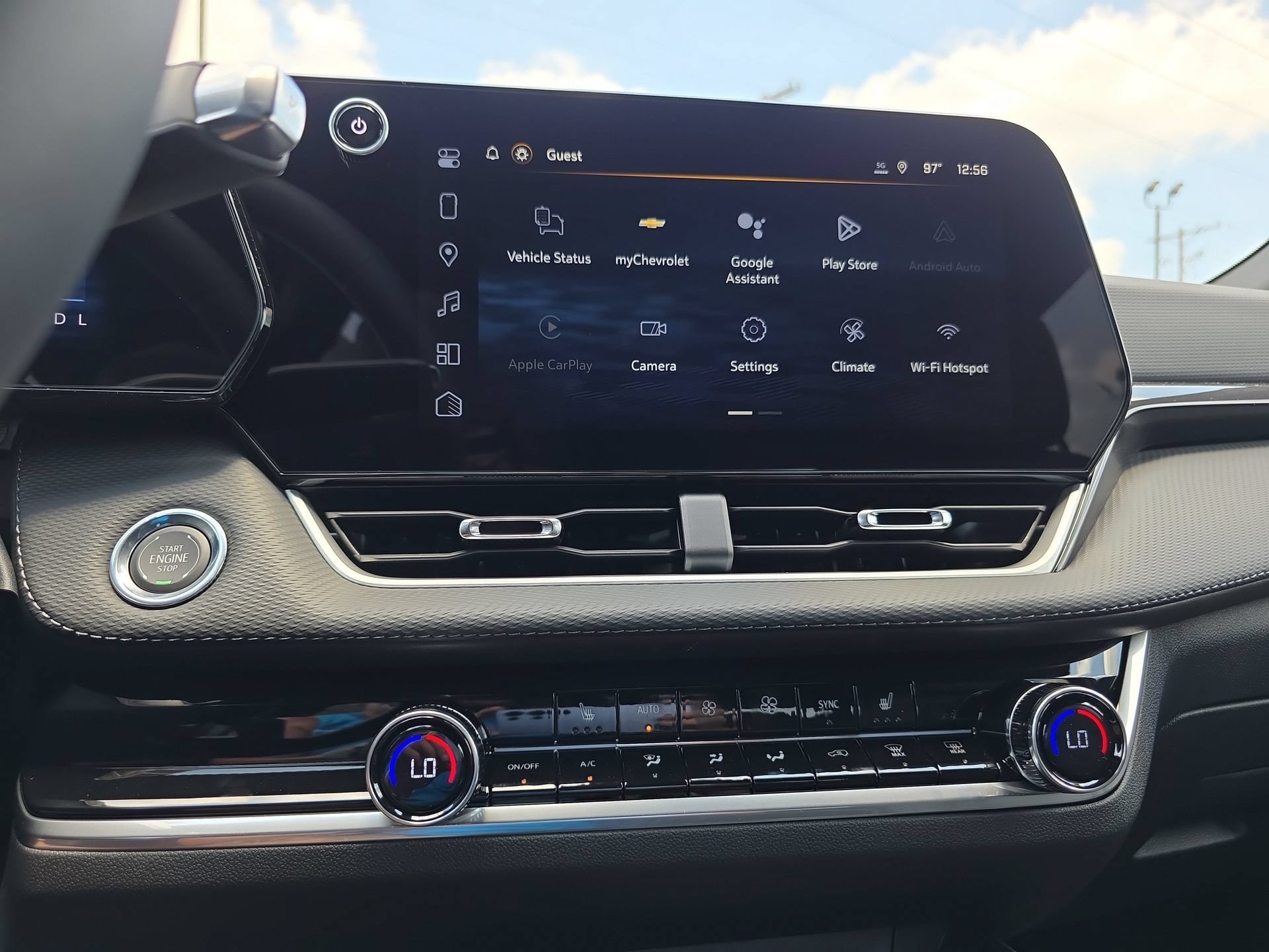 New 2026 Chevrolet Equinox LT w/ Convenience Package II FWD image 21