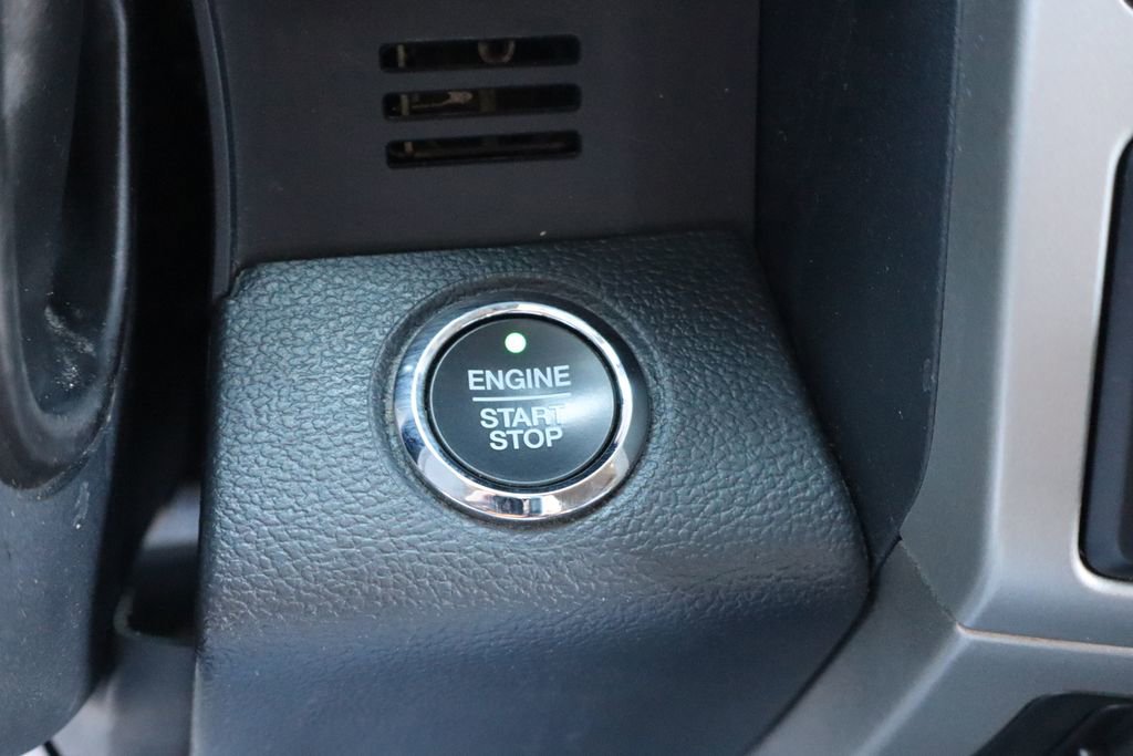 Used 2022 Ford F250 Lariat w/ Lariat Ultimate Package image 15